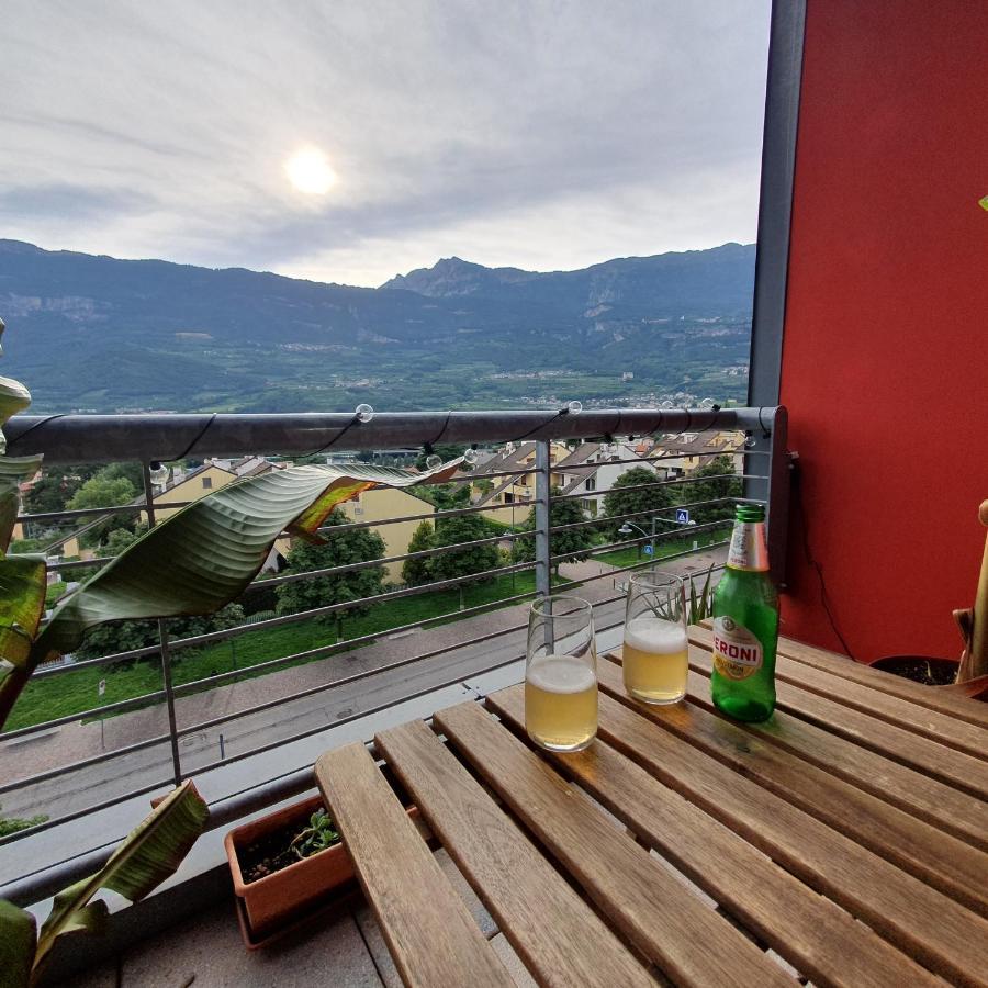 Vista Mozzafiato Sulle Alpi Apartment Rovereto  Exterior photo