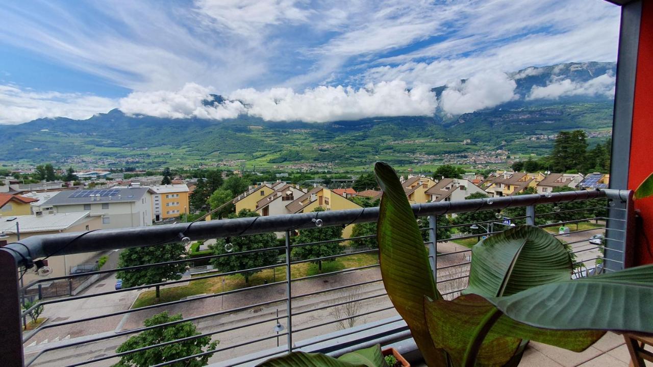 Vista Mozzafiato Sulle Alpi Apartment Rovereto  Exterior photo